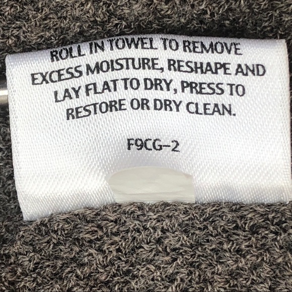 Eileen Fisher Wool Cardigan Size Small - Picture 12 of 12